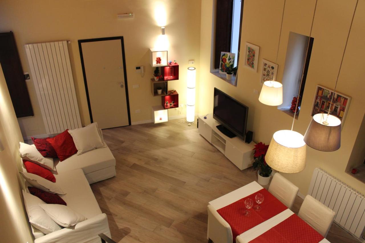 Amalfitani House Apartment ปาแลร์โม ภายนอก รูปภาพ